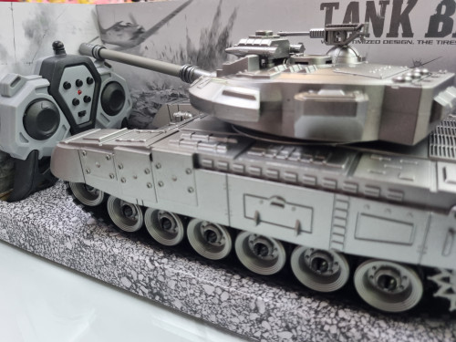 اسباب بازی تانک طرح کنترلی